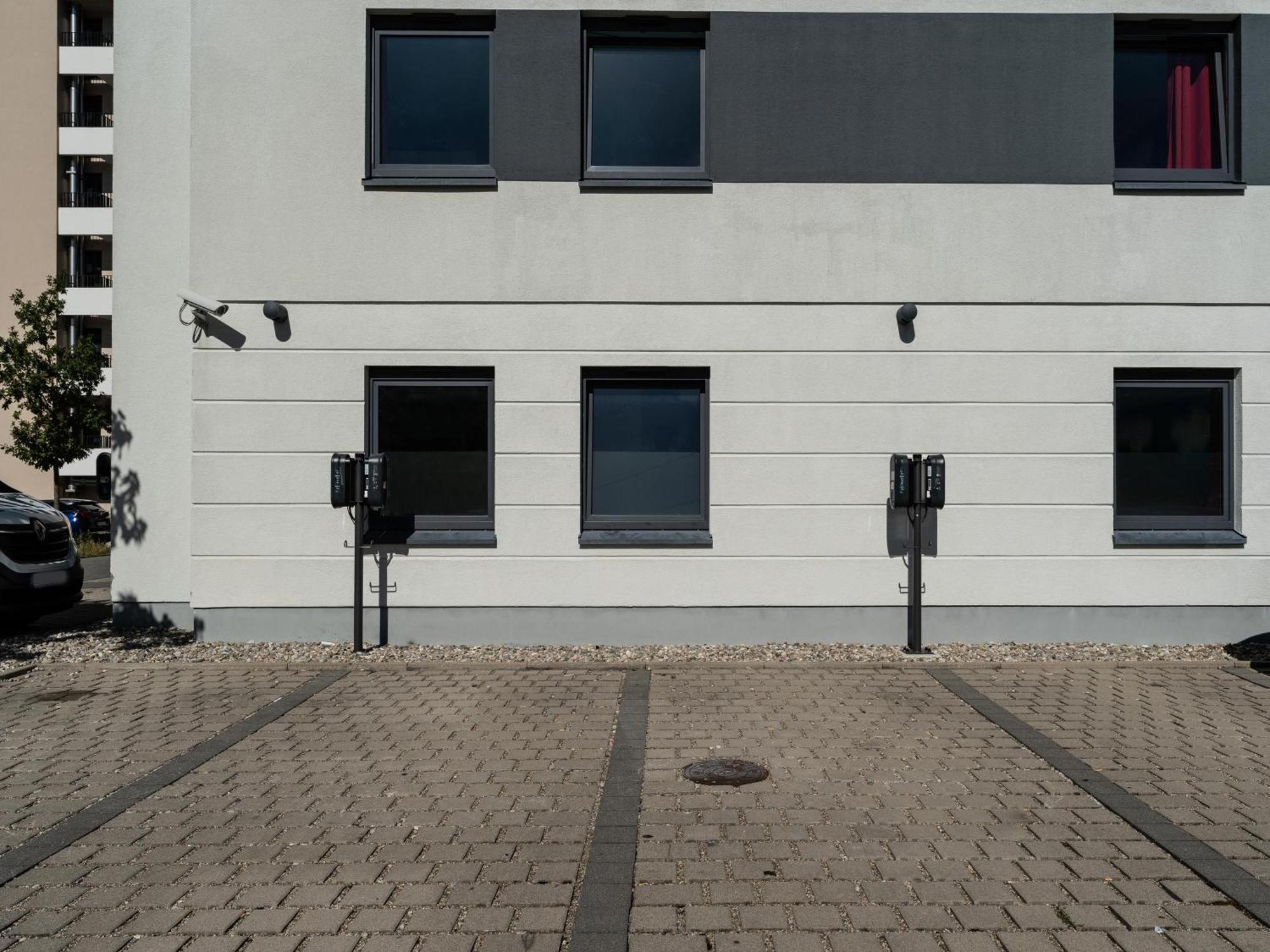 B&B Hotel Freiburg-Sued Exterior foto