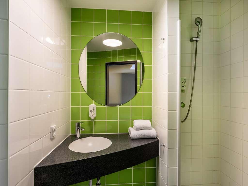 B&B Hotel Freiburg-Sued Quarto foto
