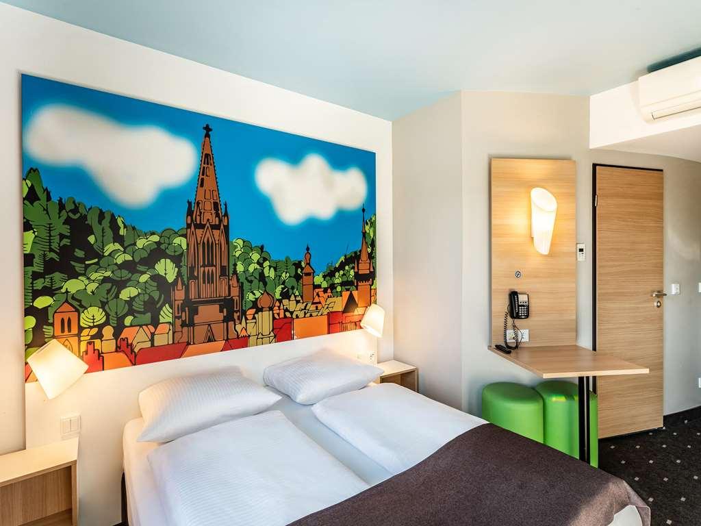 B&B Hotel Freiburg-Sued Quarto foto